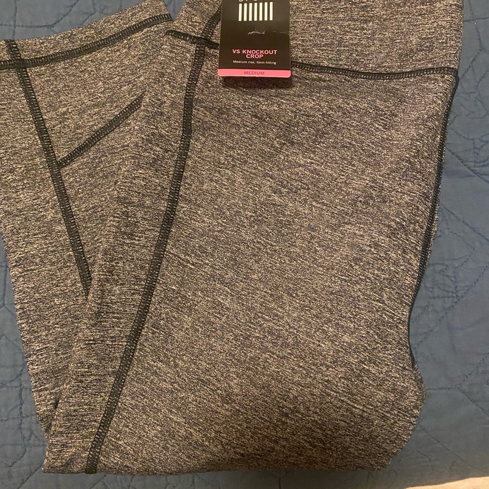 Victoria Secret Sport knockout crop leggings